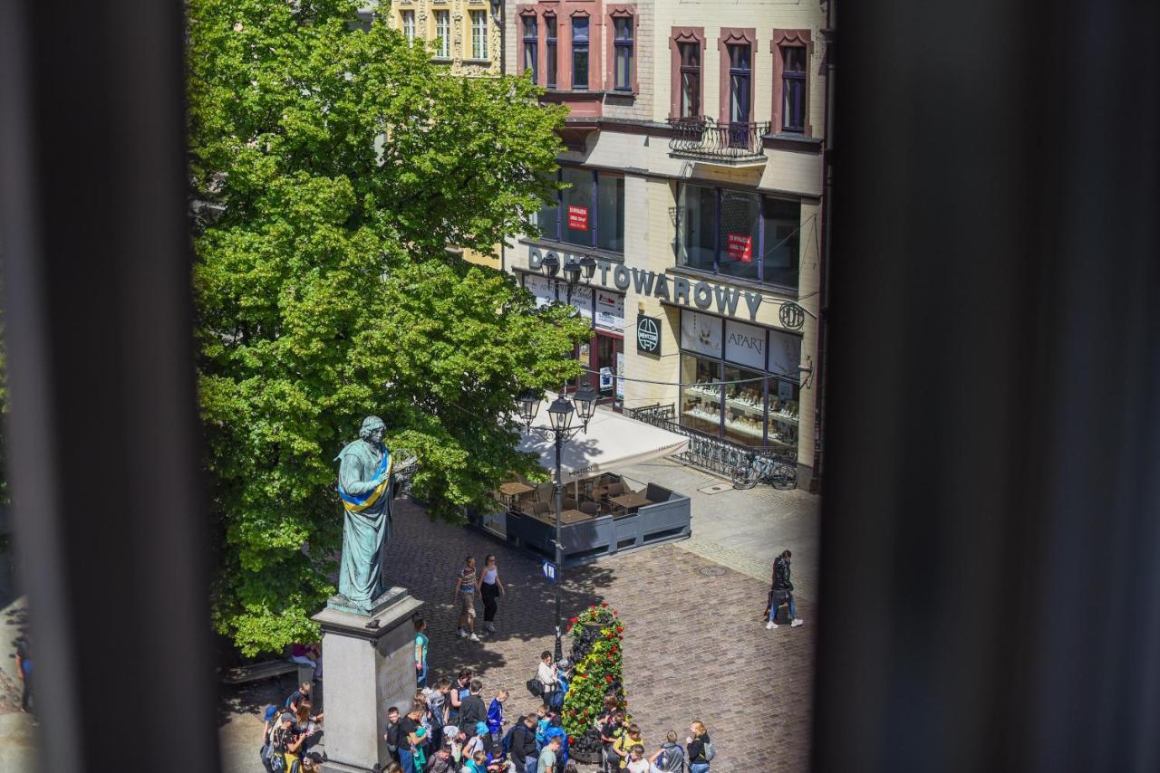 Apartament Z Widokiem Na Pomnik Kopernika - Rynek Staromiejski Stary Toruń المظهر الخارجي الصورة