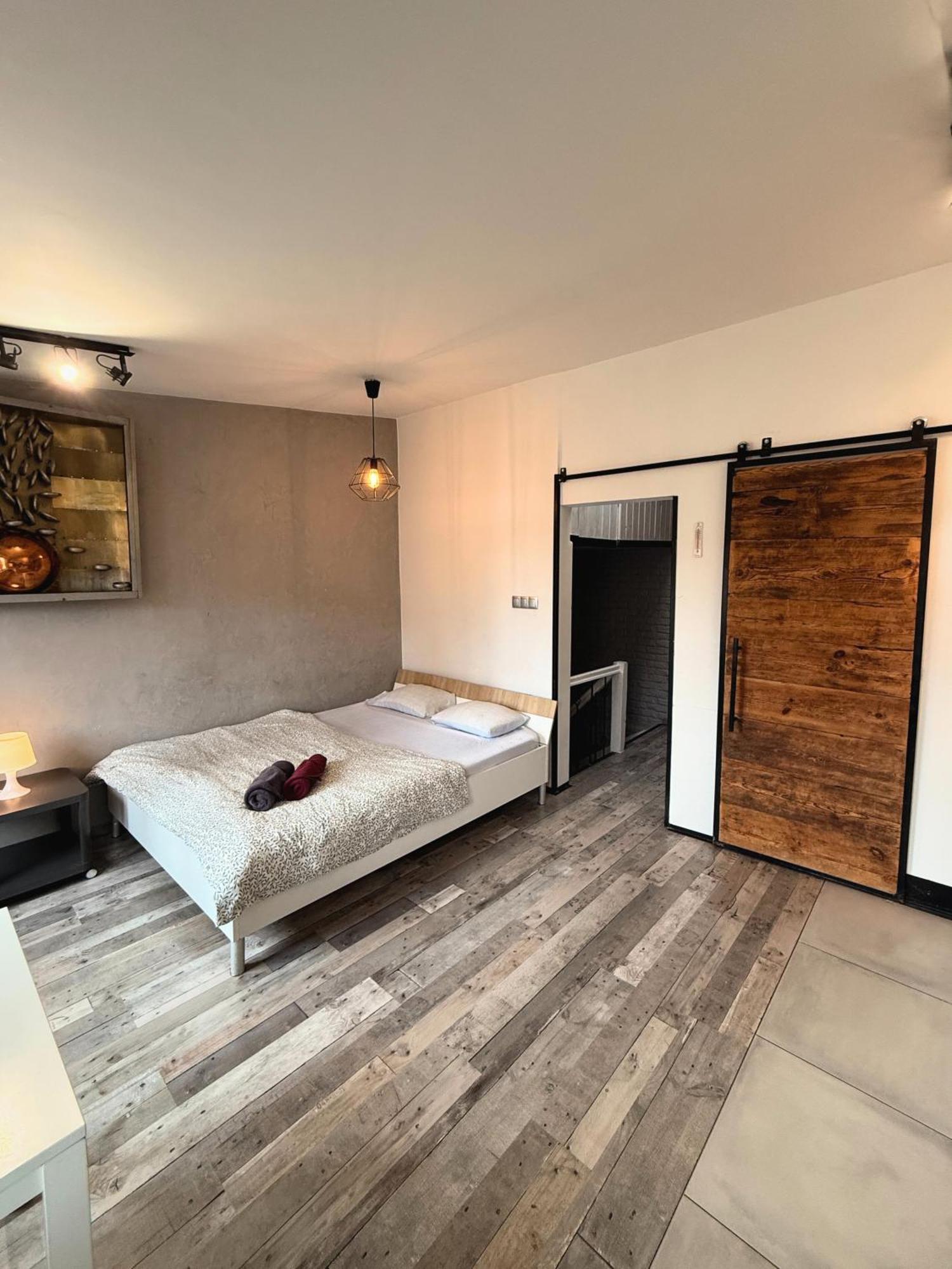 Apartament Z Widokiem Na Pomnik Kopernika - Rynek Staromiejski Stary Toruń المظهر الخارجي الصورة