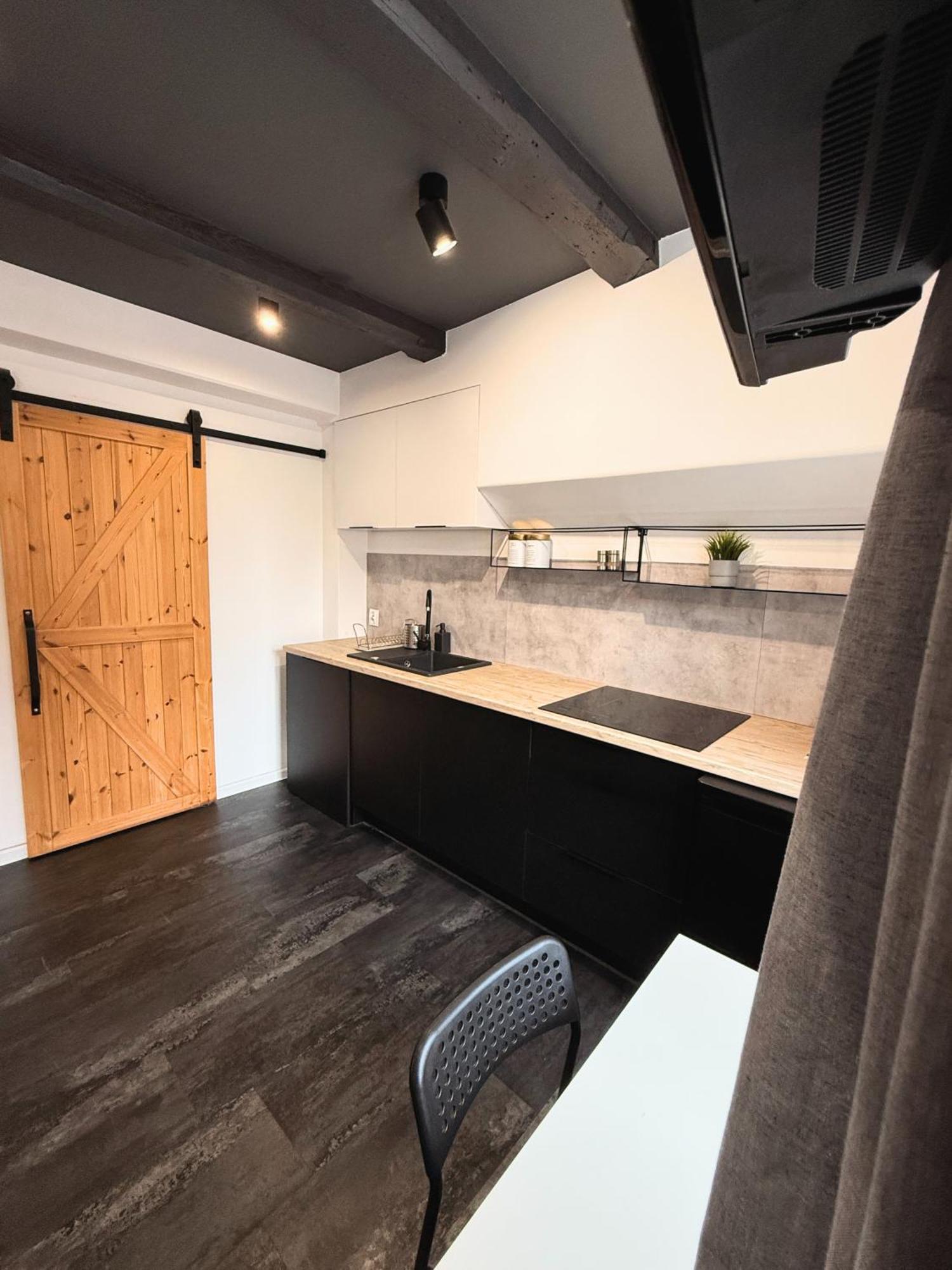 Apartament Z Widokiem Na Pomnik Kopernika - Rynek Staromiejski Stary Toruń المظهر الخارجي الصورة