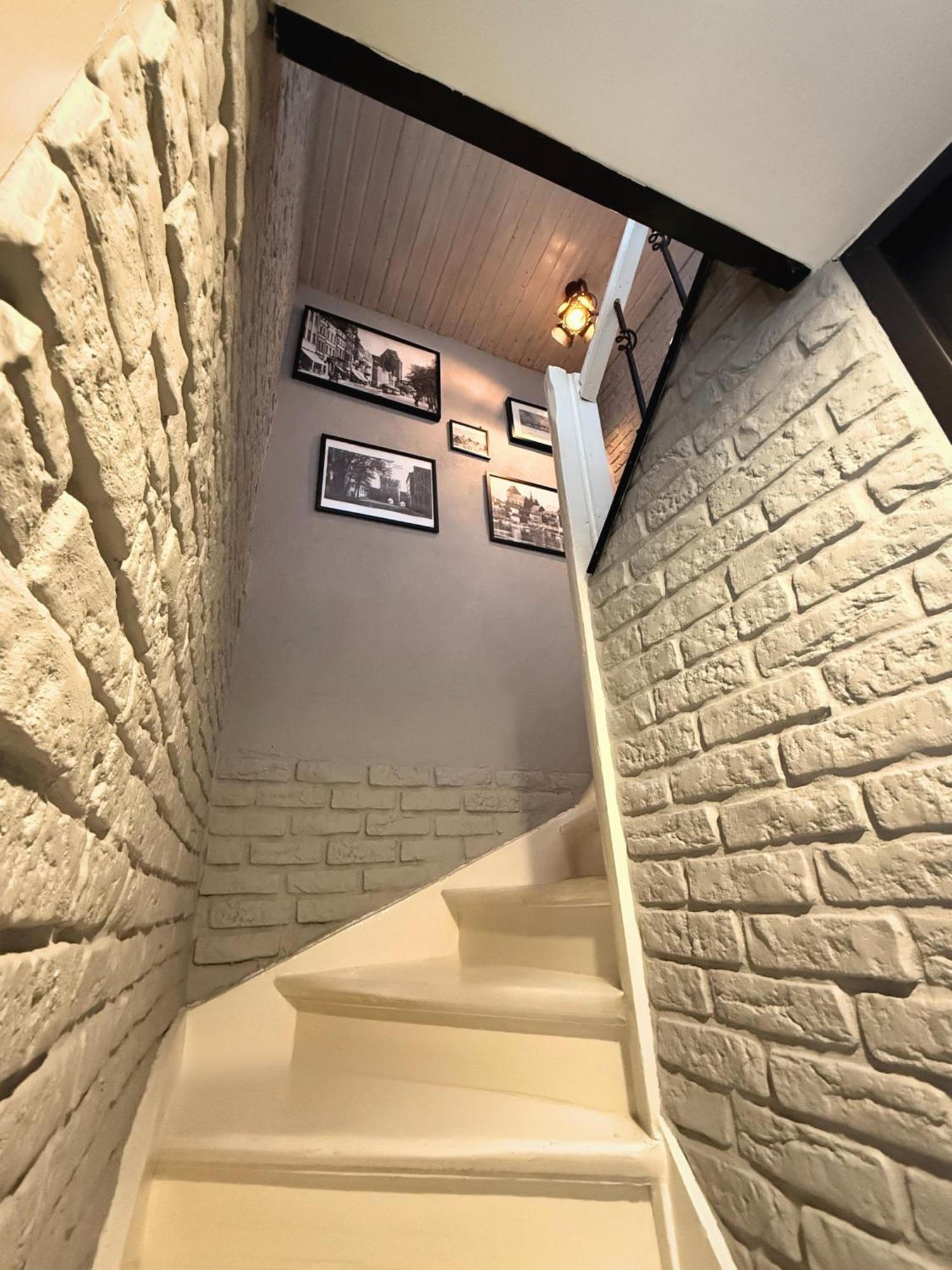 Apartament Z Widokiem Na Pomnik Kopernika - Rynek Staromiejski Stary Toruń المظهر الخارجي الصورة