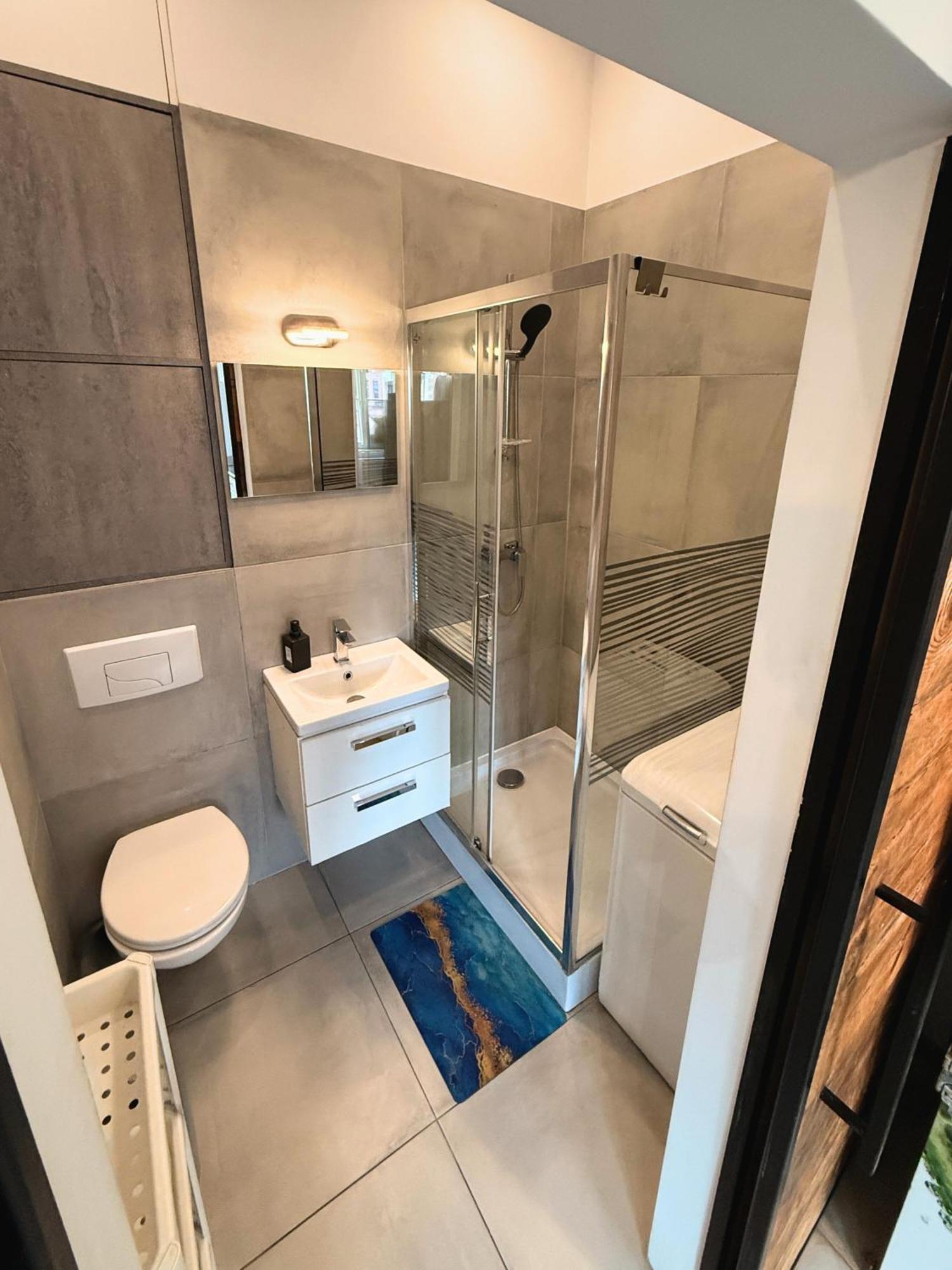 Apartament Z Widokiem Na Pomnik Kopernika - Rynek Staromiejski Stary Toruń المظهر الخارجي الصورة